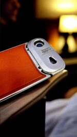 Elegant Metal Perfume Case For iPhone 17 Air - Image 9