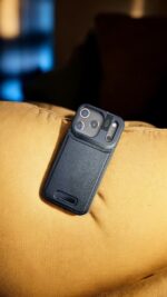 Elegant Metallic Perfume iPhone 17 Pro / Pro Max - Image 22