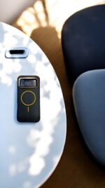 Ultra Light Silicon Case (Wireless Charging) For iPhone 17 Pro / Pro Max - Image 4