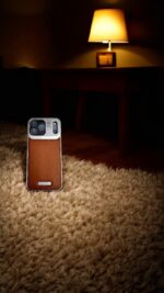 Elegant Metallic Perfume iPhone 17 Pro / Pro Max - Image 24