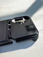 Elegant Metallic Perfume iPhone 17 (Expandable) - Image 10